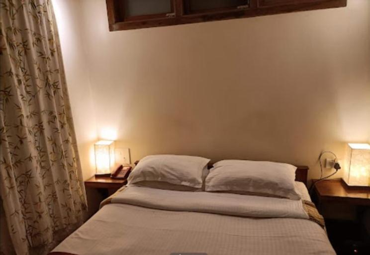 Cafe Shillong Bed & Breakfast Bed & Breakfast Eksteriør bilde