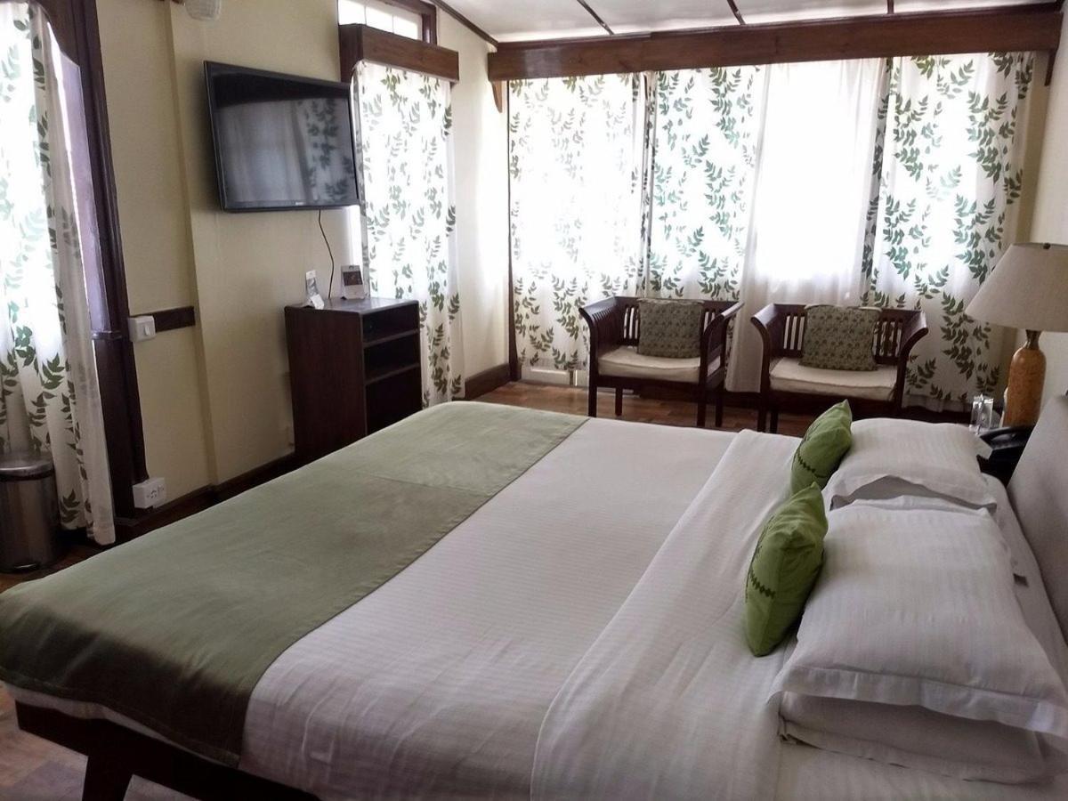 Cafe Shillong Bed & Breakfast Bed & Breakfast Eksteriør bilde