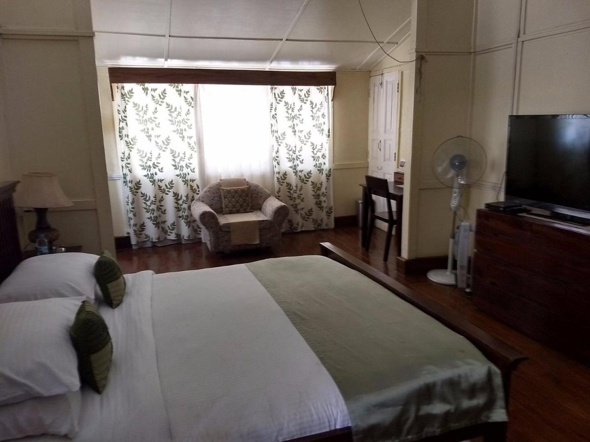 Cafe Shillong Bed & Breakfast Bed & Breakfast Eksteriør bilde