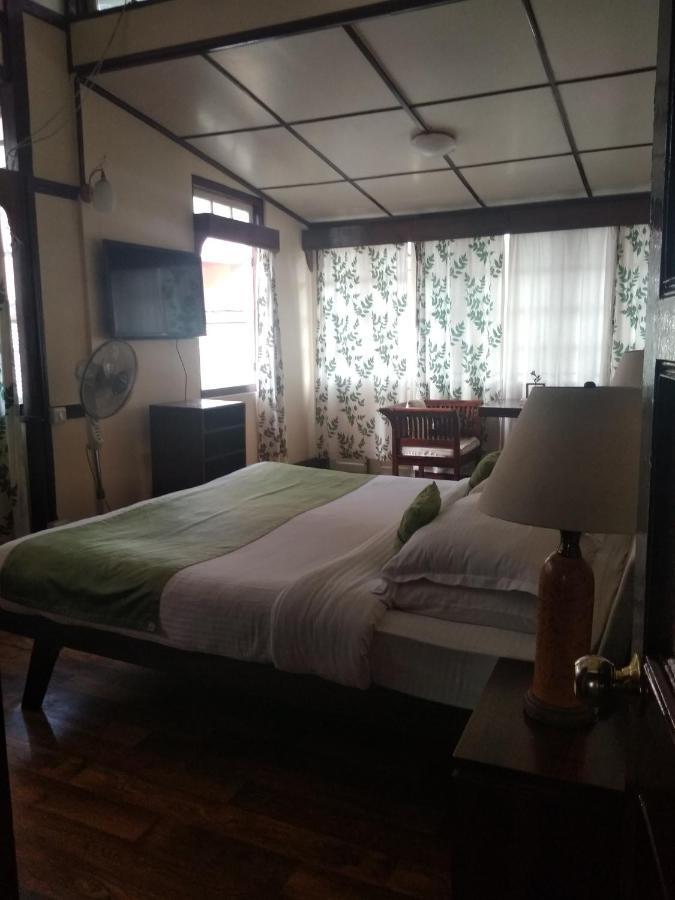 Cafe Shillong Bed & Breakfast Bed & Breakfast Eksteriør bilde